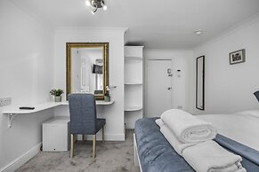 Upper Rock Brighton Guest House