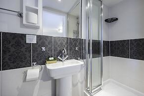 Upper Rock Brighton Guest House