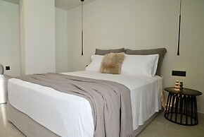 Rhotheon Suites in Ialysos Rhodes