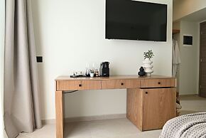 Rhotheon Suites in Ialysos Rhodes