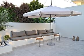 Rhotheon Suites in Ialysos Rhodes