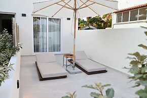 Rhotheon Suites in Ialysos Rhodes