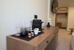 Rhotheon Suites in Ialysos Rhodes