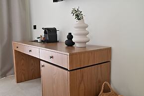 Rhotheon Suites in Ialysos Rhodes