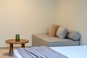 Rhotheon Suites in Ialysos Rhodes