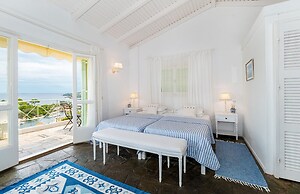 Bay View Bougainvillea Upper