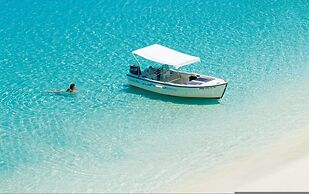 Bay View Bougainvillea Upper