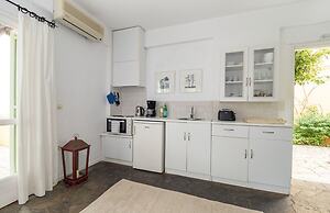 Bay View Jasmine Lower