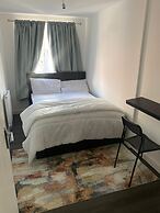 Cozy City Apartment in Rainham