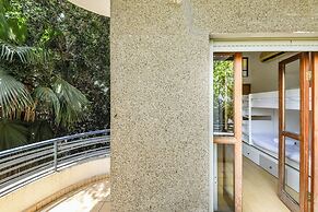 Spacious 3BR Penthouse w Rooftop