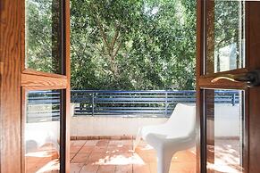 Spacious 3BR Penthouse w Rooftop