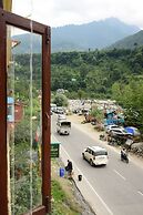 Hotel Ayaan Residency Manali