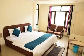Hotel Ayaan Residency Manali