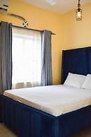 Lux Suites Buxton Point Apartments