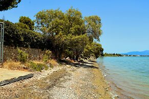 Ekatis Seacoast Nest