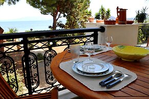 Ekatis Seacoast Nest