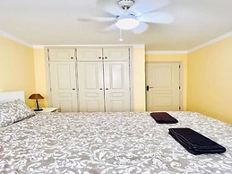 Enjoy 1 BR Palm Mar Next to Pool