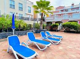 Enjoy 1 BR Palm Mar Next to Pool