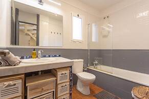 Aqua Vista 2 bed Penthouse With Great Views