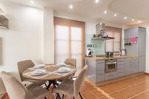 Aqua Vista 2 bed Penthouse With Great Views