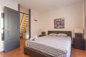 Aqua Vista 2 bed Penthouse With Great Views