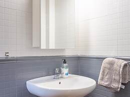 Aqua Vista 2 bed Penthouse With Great Views