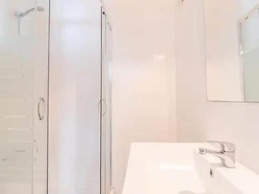 Central 2bedroom 200m From Beach