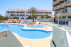 Central 2bedroom 200m From Beach