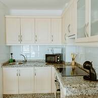 Seaview Splendor 2 Bedroom Modern Comfort