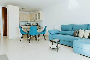 Seaview Splendor 2 Bedroom Modern Comfort