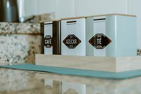 Seaview Splendor 2 Bedroom Modern Comfort