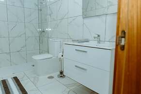 Seaview Splendor 2 Bedroom Modern Comfort