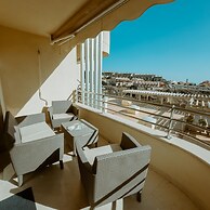 Seaview Splendor 2 Bedroom Modern Comfort