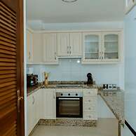 Seaview Splendor 2 Bedroom Modern Comfort