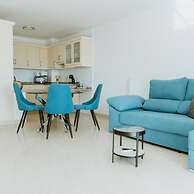 Seaview Splendor 2 Bedroom Modern Comfort