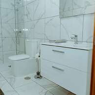 Seaview Splendor 2 Bedroom Modern Comfort