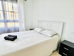 Spacious 2 BR Golden Apartment