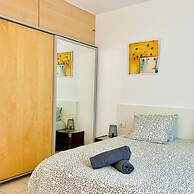 Modern Trendy 1BR Ground Floor Apartment