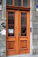 Native Apartments Nowowiejska 9 Deluxe