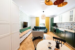 Native Apartments Nowowiejska 9 Deluxe
