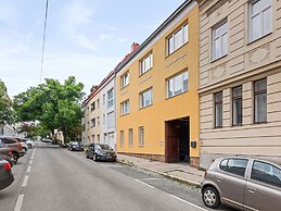 SKY9 Apartments District 18