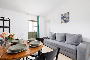 Dietla Apartment With A/C by Renters