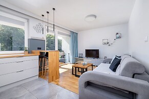 Family Katowice Apartment by Renters