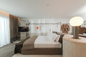 Folie Marine Beach Hotel & Club