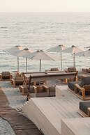 Folie Marine Beach Hotel & Club
