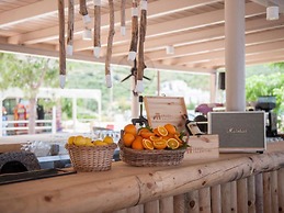 Folie Marine Beach Hotel & Club