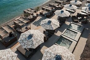 Folie Marine Beach Hotel & Club