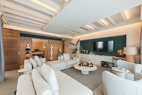 Folie Marine Beach Hotel & Club