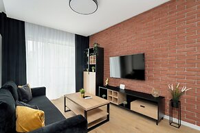 Modern Apartment With Parking by Renters