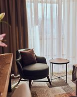 Grey Hotel